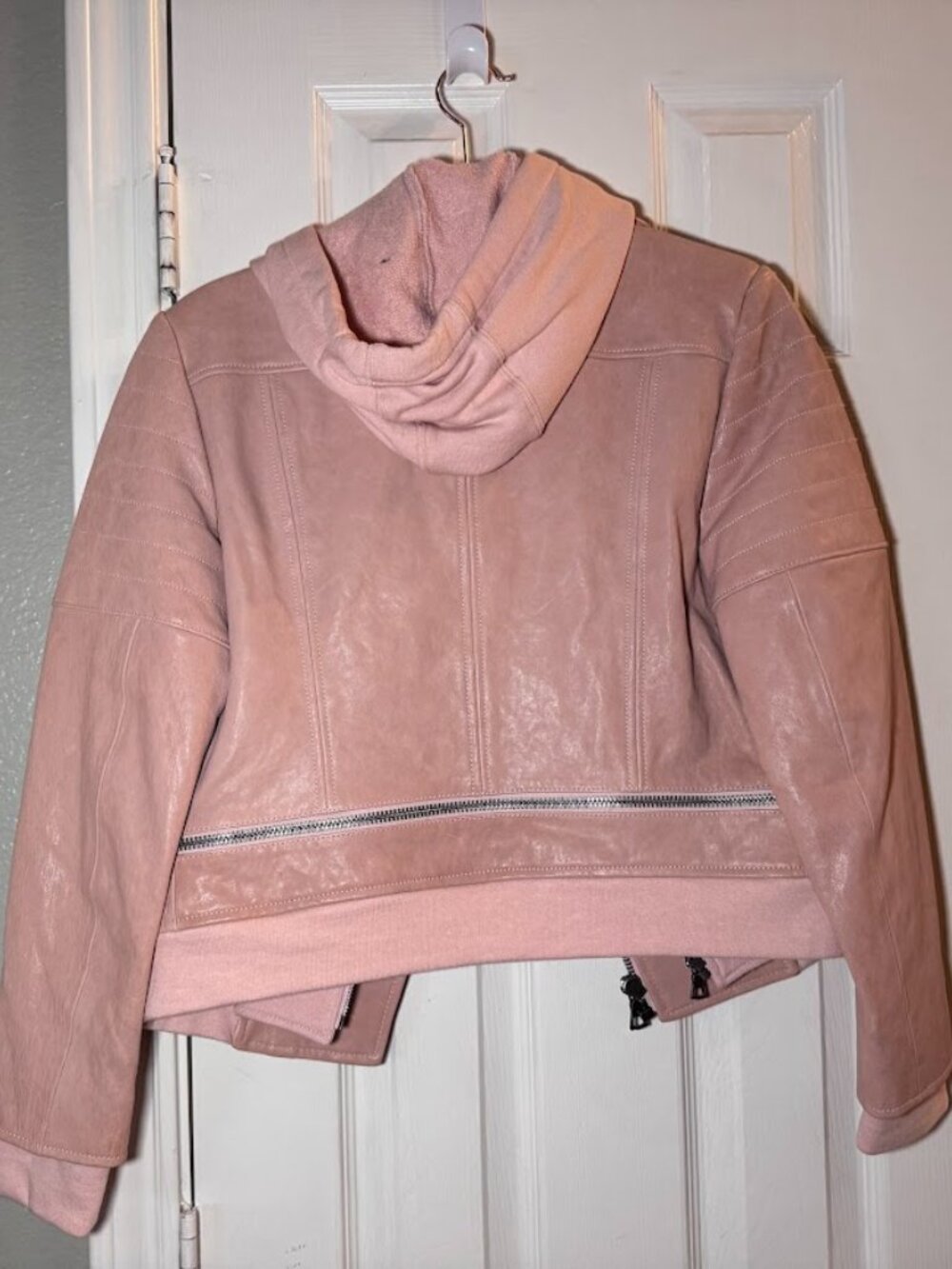 NWOT Alice + Olivia AO.LA Avril Hooded 100% Leather Biker Jacket Barbie Pink - M - Picture 12 of 16